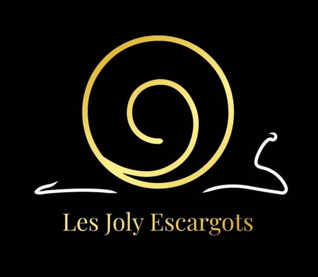 Ferme hélicicole en Normandie depuis 2020.

Élevage d’Escargots dans le pays de Falaise (14).

Transformation dans notre laboratoire implanté sur notre site d'élevage

Vente directe